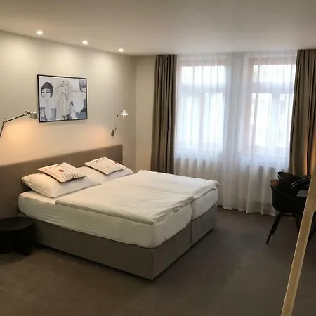 Ξενοδοχείο Hotel Rozmaryn B&B 3*